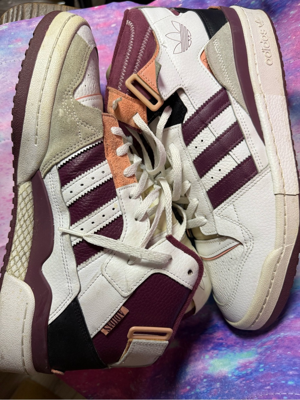 adidas High-Top Sneakers in White, Burgundy, and Peach - Picture 6 of 9